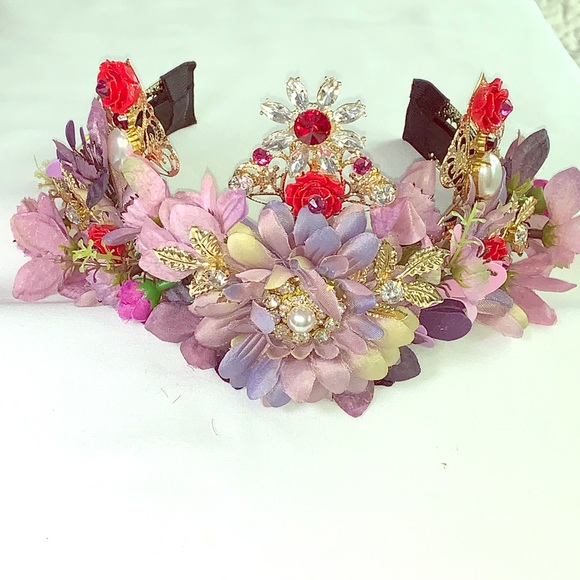 One of a kind! Perfect for formal or festival wear. - Picture 4 of 6